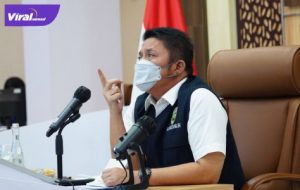 Gubernur-Sumsel-H-Herman-Deru-Foto-viralsumsel.com