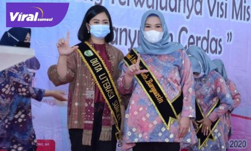 Ketua TP PKK Banyuasin dr Fitri Askolani bersama Hj Perca Leanpuri Anggota DPR RI (semasa hidup). Foto : viralsumsel.com/eci