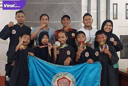 Peguruan Pencak Silat JPC yang diikuti Nurdiana mendapatkan 2 emas, 4 perak, 1 perunggu pada Open Tournament Pencak Silat Banyuasin Bangkit 2021. Foto : viralsumsel.com/nto