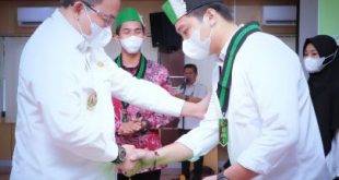 Bupati Dr Dodi Reza Alex Noerdin Lic Econ MBA hadiri pelantikan Pengurus HMI Komisariat Persiapan Serasan Sekate Cabang Palembang Periode 2021 – 2022 di Auditorium Pemkab Muba, Kamis (14/10/2021). Foto : viralsumsel.com/devi