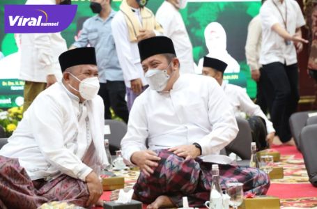 Gubernur Sumsel H Herman Deru hadiri Semarak Hari Santri Nasiona 2021 di Griya Agung Palembang, Jumat (22/10/2021) malam. Foto : viralsumsel.com