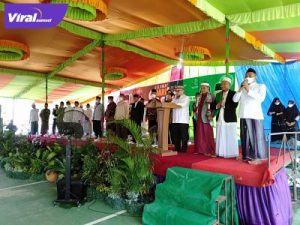 Peringatan Hari Santri Nasional tingkat Kabupaten Muba Zona di Lapangan Sport City Kantor Lurah Babat Kecamatan Babat Toman, Jumat (22/10/2021). Foto : viralsumsel.com/devi