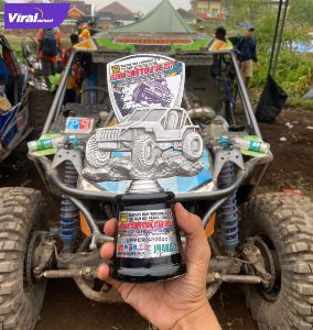 Piala yang diterima Ovi Mawardi di ajang SCS 2022. Foto : dok pribadi