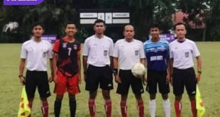 Kapten Tim Persila dan Persipra sebelum laga pamungkas 4 Besar Piala Soeratin U-17. Foto : viralsumsel.com/ion