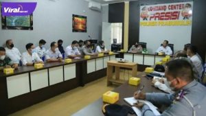 Suasana Rapat kegiatan kesiapan pelaksanaan program KTL-PRO Kota Prabumulih di Aula Mapolres Prabumulih, Rabu (12/1/2021). Foto : viralsumsel.com/mal