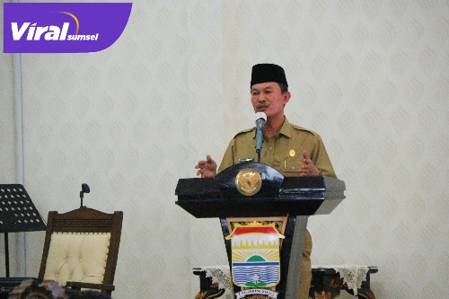 Walikota Palembang Sengaja Menggelar Rapat Koordinasi di Rumah Dinas Walikota, Jalan Tasik Palembang, Selasa (18/1/2022). Foto : Viralsumsel/Noto