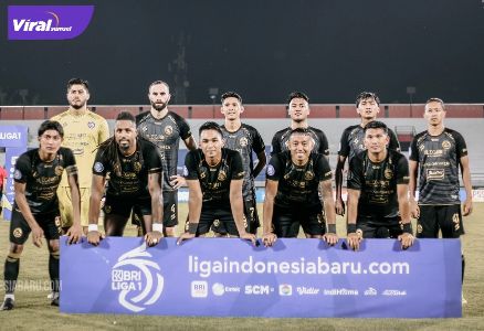 Starting eleven Arema FC di ajang BRI Liga 1 2021/2022. Foto ; lib