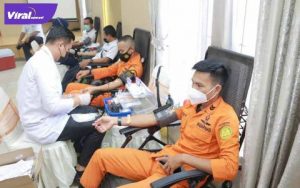 Kantor Basarnas Palembang menggelar aksi sosial donor darah,Rabu (2/2/2022). Foto : viralsumsel.com/kai