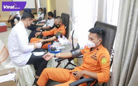 Kantor Basarnas Palembang menggelar aksi sosial donor darah,Rabu (2/2/2022). Foto : viralsumsel.com/kai