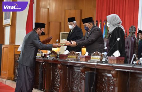 DPRD Provinsi Sumatera Selatan gelar Paripurna ke XLV di Ruang Rapat Paripurna DPRD Sumsel, Senin (7/2/2022). Foto : humas dprd sumsel