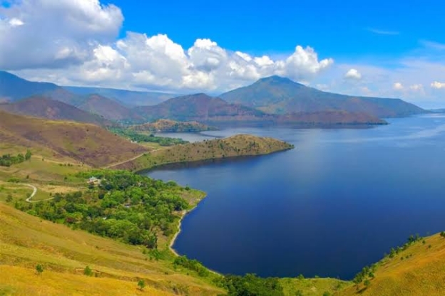 Pesona Danau Toba. Foto : indonesia.travel