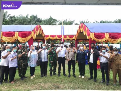 Kegiatan Serbuan vaksinasi di wilayah Kec. Air Sugihan bertempat di halaman Kantor Camat Air Sugihan, Rabu (16/3/2022). Foto : viralsumsel.com/firman