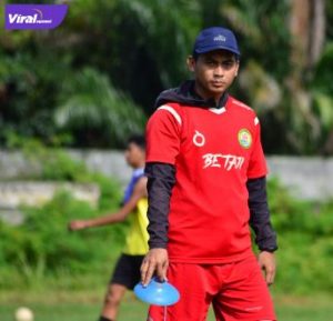 Syamsul Anwar Rasma Pelatih PS Palembang U-15. Foto : viralsumsel.com/ion