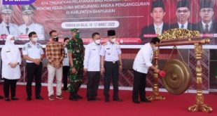 Bupati Banyuasin H Askolani buka Job Fair di Graha Sedulang Setudung, Rabu (16/3/2022). Foto : viralsumsel.com/nto