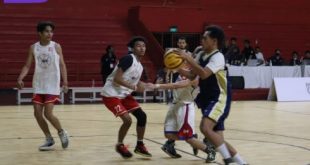 Pertandingan turnamen bola basket remaja bertajuk Livin' Mandiri Indonesia 3x3 Tournament 2022. Foto : viralsumsel.com