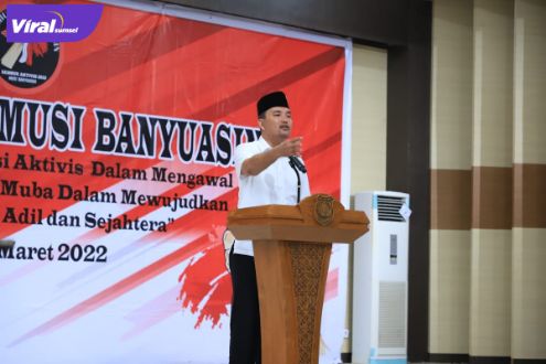 Plt Bupati Musi Banyuasin Beni Hernedi SIP membuka Rembuk Aktivis Kabupaten Muba, di Gedung Dharmawanita Sekayu, Rabu (30/3/2022). Foto : viralsumsel.com/dev