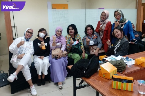 Peserta Rapat Koordinasi Bidang Pertandingan Panitia Pelaksana FORNAS VI digelar di Ruang Rapat Sekretariat FORNAS VI Hotel Aryaduta, Selasa (1/3/2022). Foto : viralsumsel.com