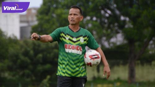 Pelatih Ansyari Lubis dikabarkan tinggalkan PSMS Medan, Sabtu (9/4/2022). Foto : net