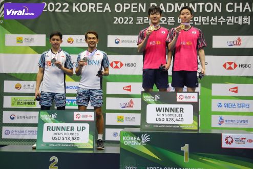 Ganda putra Indonesia, Fajar Alfian/Muhammad Rian Ardianto raih runner up Korea Open 2022 di Suncheon, Minggu (10/4/2022). Foto : pbsi