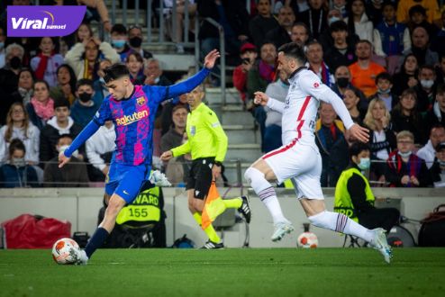 Pertandingan Barcelona versus Eintracht Frankfurt di ajang Liga Europa 2021/2022. Barcelona dipaksa menyerah dengan skor tipis 2-3 di Camp Nou pada Jumat dini hari (15/4/2022). Foto : ig