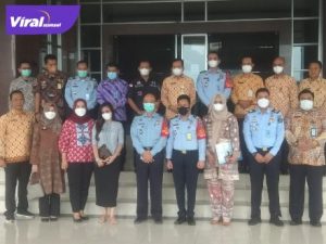 Walikota Prabumulih H Ridho Yahya usai terima Kunjungan Kerja Kepala Wilayah Kementerian Hukum dan HAM Sumatera Selatan beserta Kepala Divisi Imigrasi dan Kepala Kantor Imigrasi Kelas I TPI Palembang di Pemkot Prabumulih, Kamis (14/04/2022). Foto : viralsumsel.com/mal