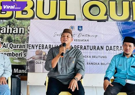 Legislator Fraksi Demokrat Ranto Sendhu silahturahmi ke Pondok Pesantren Tahfidz Hubbul Qur’an di Desa Sinar Baru Kabupaten Bangka, Sabtu sore (23/4/2022). Foto : viralsumsel.com/ion