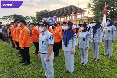 Petugas Jasa Raharja saat mengikuti apel OPS Ketupat di Lapangan Pakri Palembang. Foto : Viralsumsel/Nto