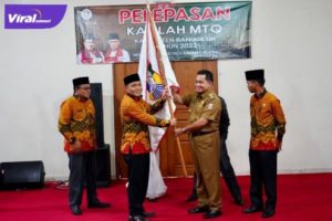 Bupati Banyuasin H. Askolani lepas Kafilah Kontingen Banyuasin untuk ikuti ajang MTQ XXIX i Guest House Rumah Dinas Bupati Banyuasin, Selasa (17/5/2022). Foto : viralsumsel.com/ram
