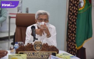 Wakil Gubernur Sumsel H Mawardi Yahya hadiri rakor evaluasi dan tindak lanjut Aksi Afirmasi Penggunaan dan Pemanfaatan Produk Dalam Negeri dari Command Center, Rabu, (18/5/2022). Foto : viralsumsel.com/win