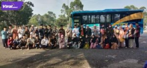 Bupati PALIdiwakili oleh Staf Ahli Bupati bidang SDM dan Kemasyarakatan, Drs. Kusmayadi, lepas 48 orang kafilah, Minggu (22/5/2022). Foto : viralsumsel.com/eko
