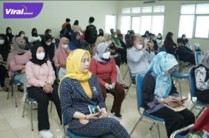 Seminar Nasional Profetika Manajemen Perbankan Syariah dari Perspektif Praktis di Aula Fakultas Ekonomi UTP, Rabu (18/5/2022). Foto: Istimewa.