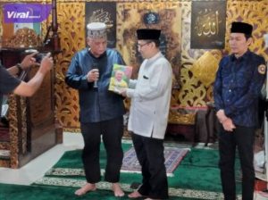 PPPD 2022 kunjungan di Masjid Baiturrahman Bank Raya Palembang karya Ustad Derry Sulaiman, Rabu (1/5/2022). Foto : viralsumsel.com/ril