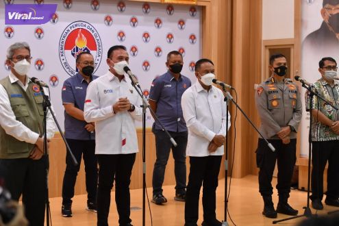 Ketua Umum PSSI Mochamad Iriawan, beri keterangan pada awak media. Foto : pssi