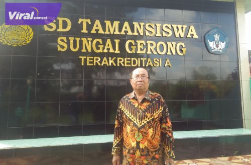 Bambang Sulistyo, Ketua Yayasan Perguruan Taman Siswa Sungaigeron. Foto : viralsumsel.com