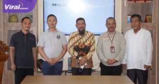 Asisten Bidang Pemerintahan dan Kesejaterahan Rakyat, Drs. H. Antonius Leonardo, M.Si mengapresiasi Dinas Kependudukan dan Pencatatan Sipil OKI yang terus menghasilka Inovasi dan mempermudah masyarakat untuk mendapatkan layanan adminduk. Foto : viralsumsel.com/fir