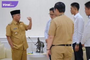 Pj Bupati Muba H Apriyadi menerima audiensi jajaran Direksi PT. Petro Muba di Ruang Audiensi Bupati Muba, Selasa (28/6/2022). Foto : viralsumsel.com/dev