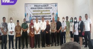 Momen Bersama Forkomcam Dan Undangan Sesuai Sertijab Camat Dari Drs. Syahiruligama, MM Kepada Septa Marus Eka Putra, SH., MH. Foto : Viralsumsel