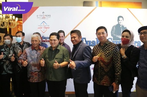 Gubernur Sumsel H Herman Deru saat menghadiri Social Healing Event "Tuah Sumatera untuk Indonesia (Silaturahmi E-Troopers Sumsel) di di Ballroom Hotel Arista Palembang, Minggu (19/6/2022). Foto : viralsumsel.com/win