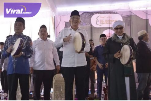 Wakil Gubernur Sumsel H Mawardi Yahya saat Peresmian Pembangunan Ponpes Mahasiswa Al Bahjah, Kelurahan Timbangan, Kecamatan Indralaya Utara, Kabupaten Ogan Ilir (OI), Kamis (25/8/2022). Foto : viralsumsel.com/win