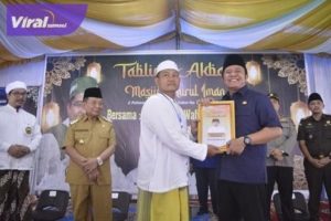 Gubernur Sumsel H Herman Deru saat meresmikan Rumah Tahfidz Nurul Iman di Kelurahan Talang Ubi, Kabupaten PALI. Foto : viralsumsel.com/win