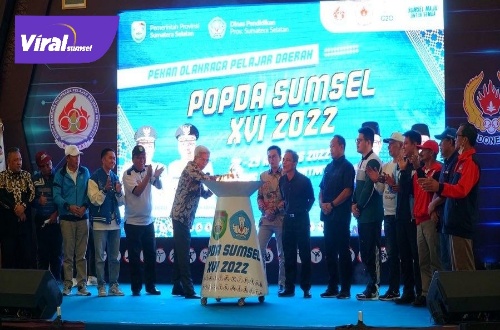 Wagub Sumsel Ir H Mawardi Yahya resmi tutup Popda Sumsel 2022 di Dinning Hall (JSC Palembang, Minggu (28/8/2022) siang. Foto : viralsumsel.com/ion