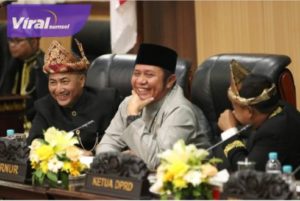 Gubernur Sumsel H Herman Deru pada rapat paripurna dalam rangka HUT Kabupaten Muba, Rabu (28/9/2022). Foto : viralsumsel.com/win