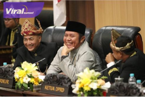 Gubernur Sumsel H Herman Deru pada rapat paripurna dalam rangka HUT Kabupaten Muba, Rabu (28/9/2022). Foto : viralsumsel.com/win