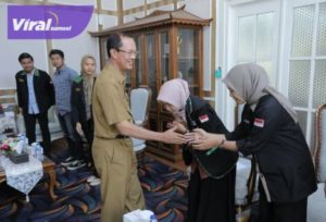 Wali Kota Palembang, H Harnojoyo saat menerima audiensi IMMUBA di Rumah Dinas Walikota Palembang, Selasa 27 September 2022. Foto : viralsumsel.com/nto