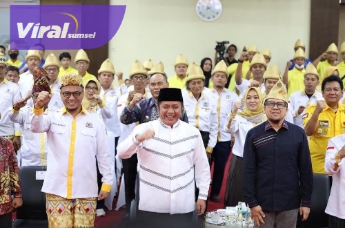 Gubernur Sumsel H Herman Deru saat menghadiri Musyawarah Daerah (Musda) dan Pelantikan DPD Lembaga Pemberdayaan Masyarakat (LPM) Provinsi Sumsel Masa Bhakti 2022-2027, bertempat di Auditorium Bina Praja, Minggu (11/9/2022). Foto : viralsumsel.com/win