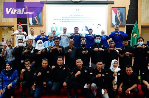 Gubernur Sumsel H Herman Deru ketika hadir dalam pelantikan pengurus HNSI Sumsel di Auditorium Bina Praja Setda Provinsi Sumsel, Rabu (21/9/2022). Foto : viralsumsel.com/win
