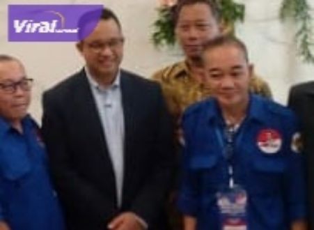 Islah Taufik Effendi Ketua Relawan ABRI Satu Sumsel bersama Anies Baswedan. Foto : viralsumsel.com
