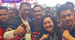 Ketua Umum Pimnas PKN Gede Pasek Suardika bersama Ketua Pimda PKN Sumsel Hj Lucianty saat Rakernas PKN edisi Perdana di The Sultan Hotel, Kamis (6/10/2022) malam. Foto : viralsumsel.com/ion