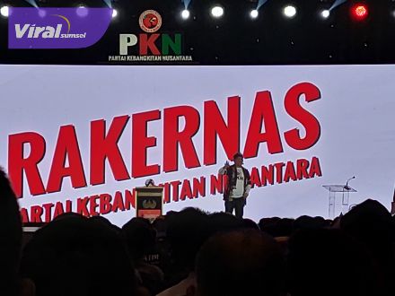 Ketua Umum Pimnas PKN Gede Pasek Suardika saat sambutan pembukaan Rakernas PKN di The Sultan Hotel, Jakarta, Kamis (6/10/2022) malam. Foto : viralsumsel.com/ion