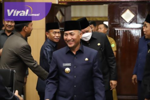 Pj Bupati Muba Drs H Apriyadi MSi menghadiri Rapat Paripurna Masa Persidangan I Rapat ke-27 DPRD Muba, Senin (31/10/2022). Foto : viralsumsel.com/dev